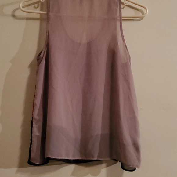 Forever 21 flowy effect tank - Picture 3 of 3